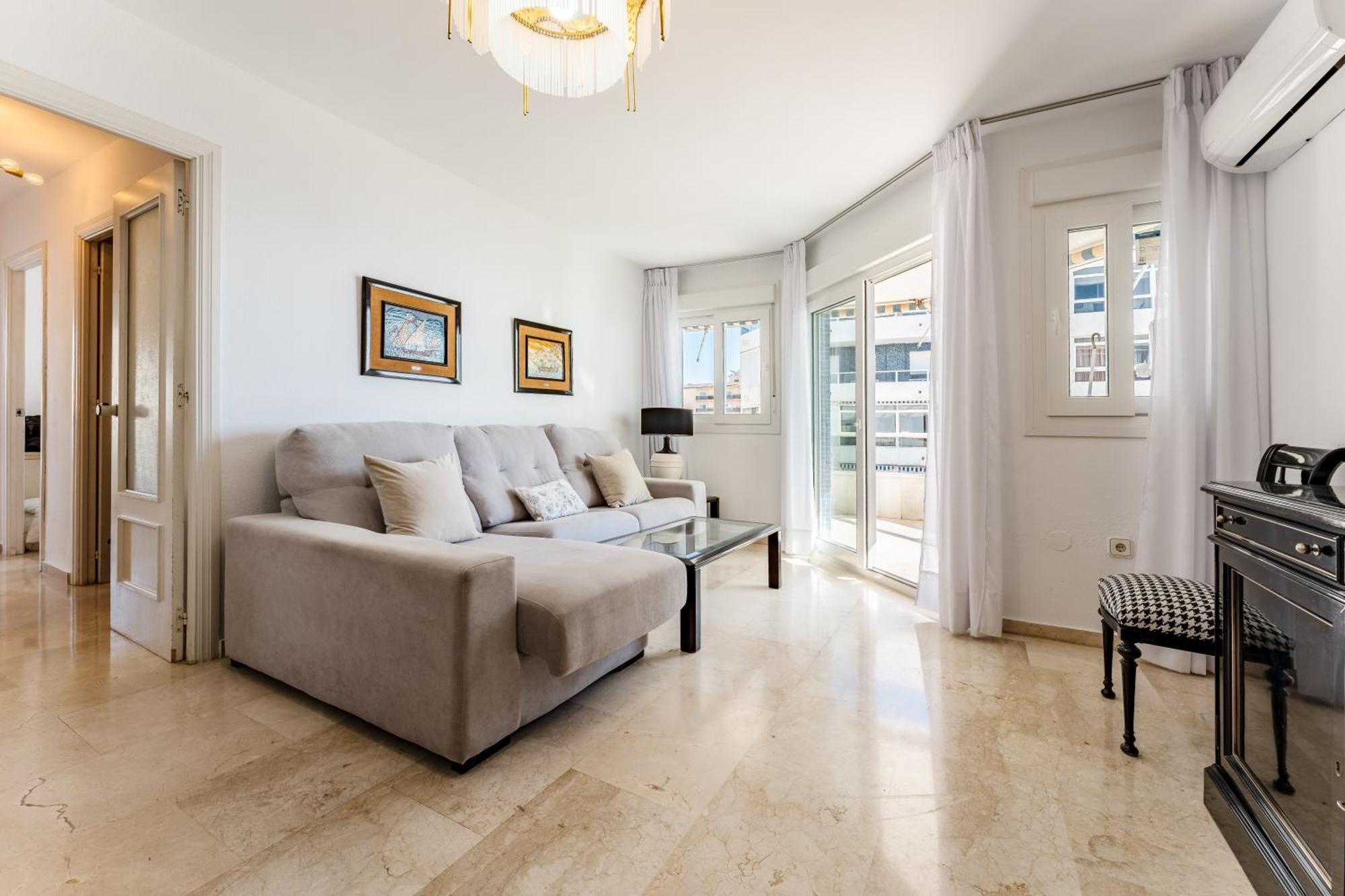 Tropico Carihuela View & Parking Apartment ตอร์เรโมลิโนส ภายนอก รูปภาพ