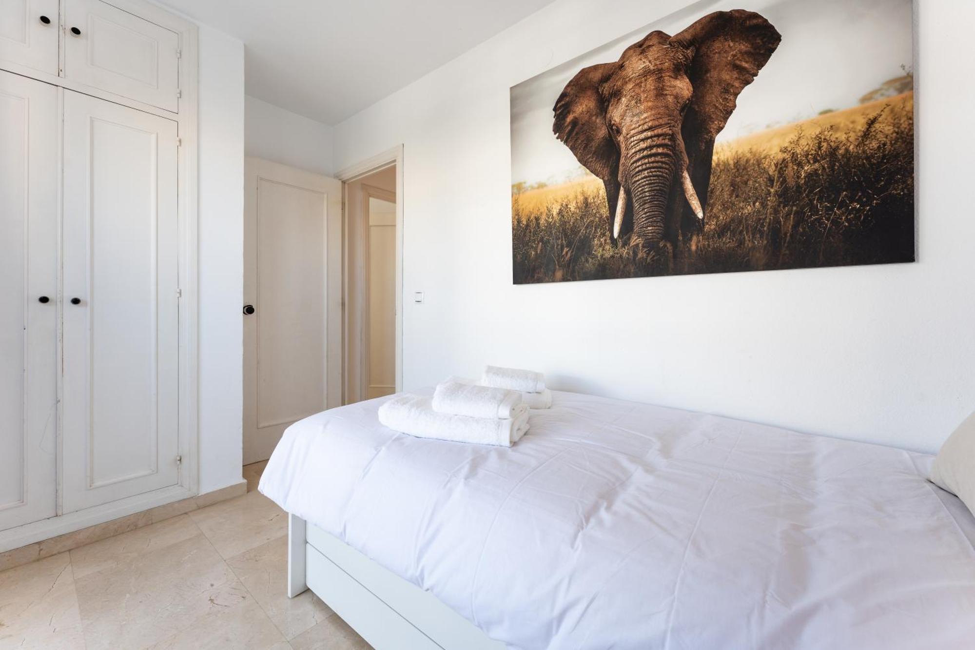 Tropico Carihuela View & Parking Apartment ตอร์เรโมลิโนส ภายนอก รูปภาพ