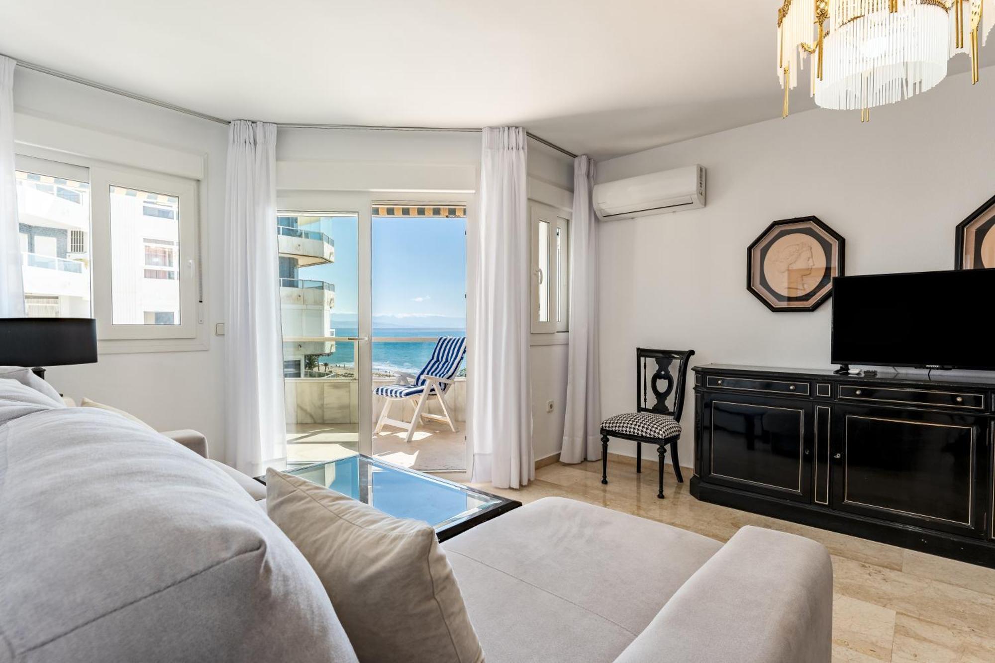 Tropico Carihuela View & Parking Apartment ตอร์เรโมลิโนส ภายนอก รูปภาพ